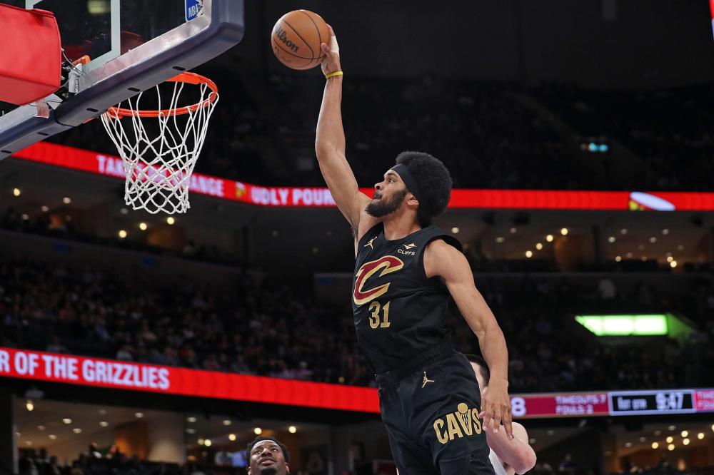 向前迈进 向前迈进