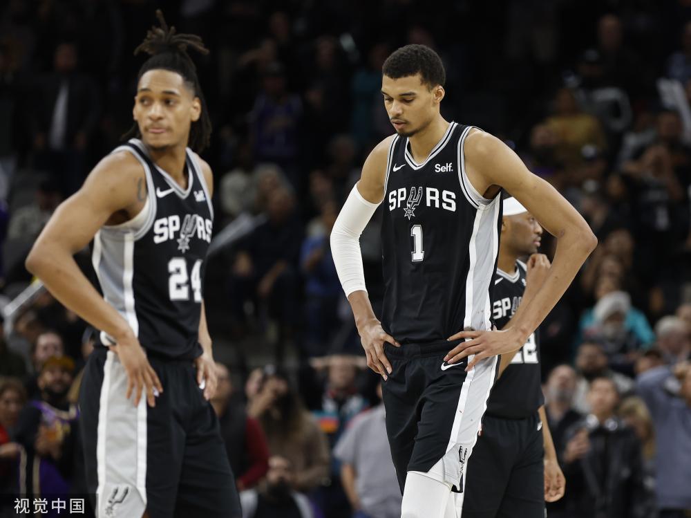 场上最后一 场上最后一